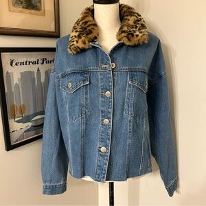 Forever 21 Plus Size Denim Jacket with Detachable Leopard Faux Fur Collar | 1X